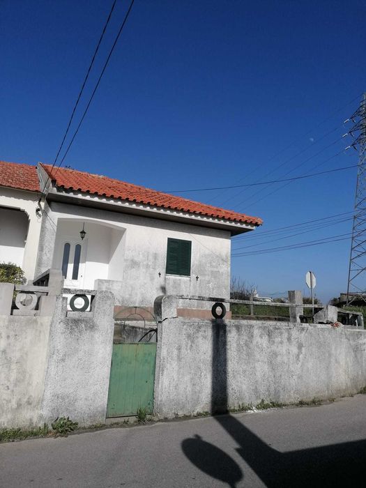 Vendo casa com terreno (não tenho interesse em agencias imobiliários)