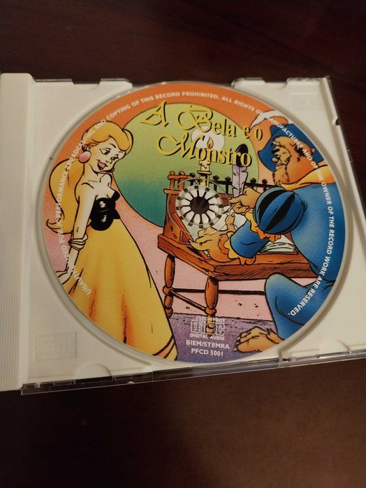 CD de música do filme A Bela e o Monstro, muito bom estado, Disney