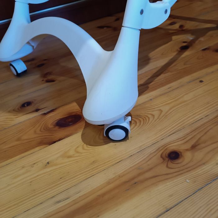 Годувальне крісло