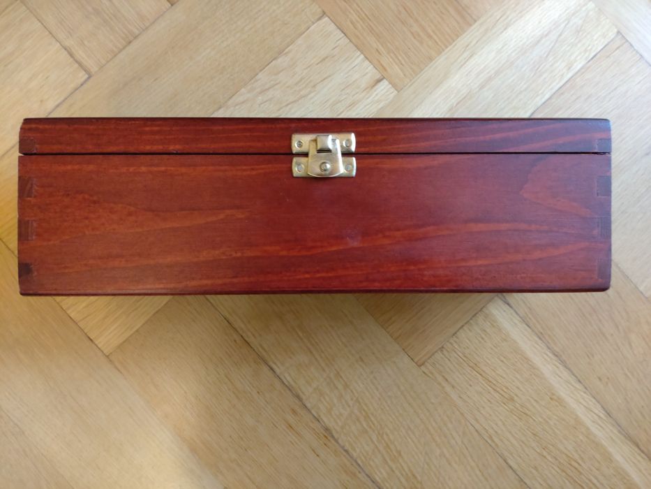 Skrzynka na wódkę Herbowa Gorzka , drewniana