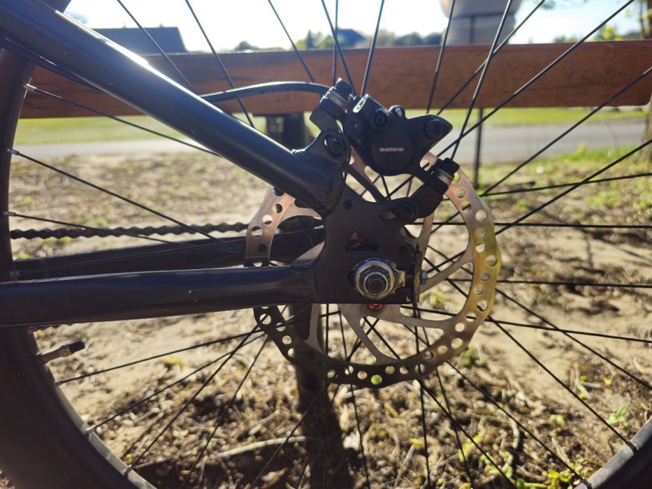 Kands Colt rower dirt