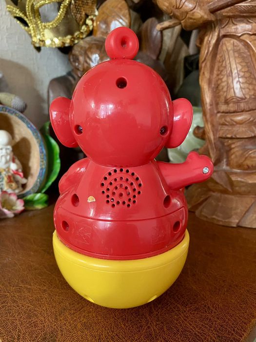 Музыкальная, интерактивная игрушка неваляшка Телепузик Vtech