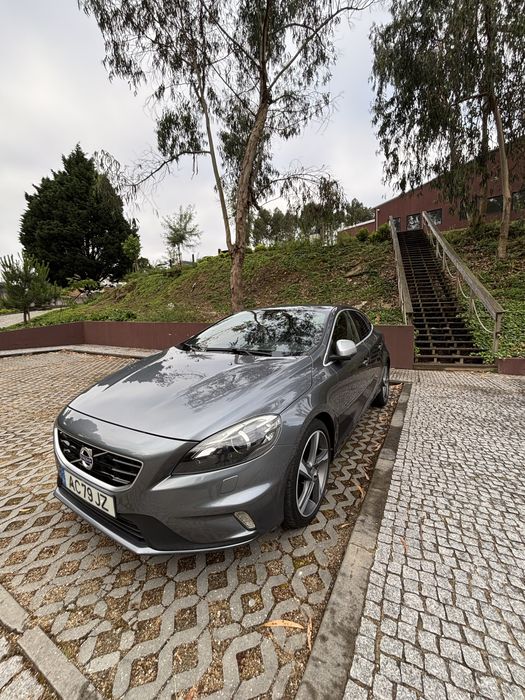 Volvo V40 R-Design 2.0 120cv