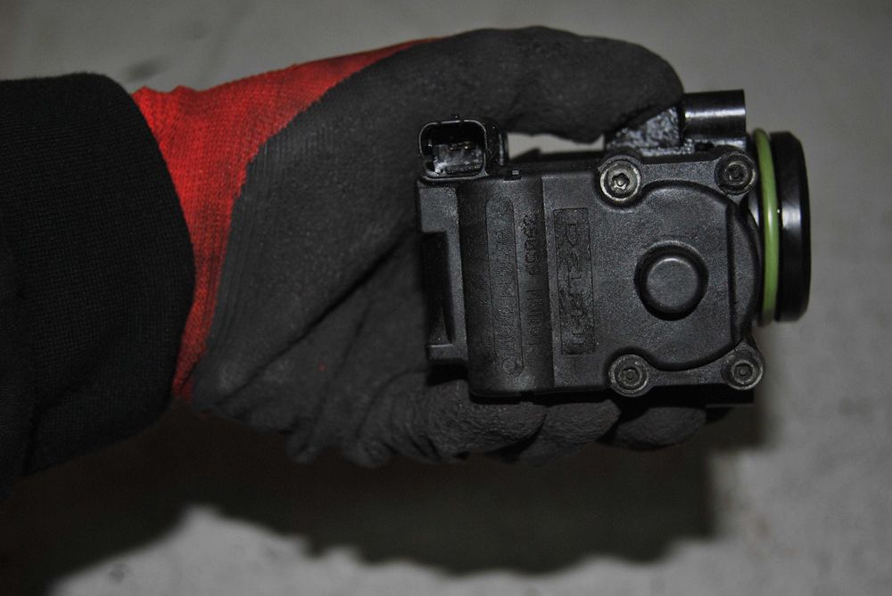 Przepustnica Ford Fiesta MK6 1.4tdci