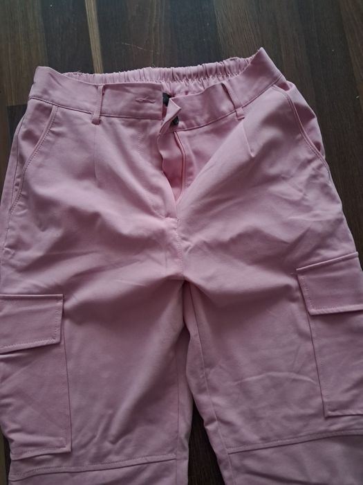 Damskie spodnie różowe bojówki