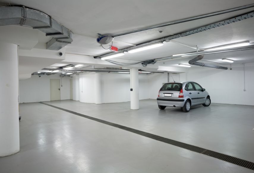 Alugo garagem perto do intermache de valongo