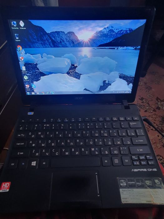 Продається нетбук Асеr Aspire one 725-C7ckk
