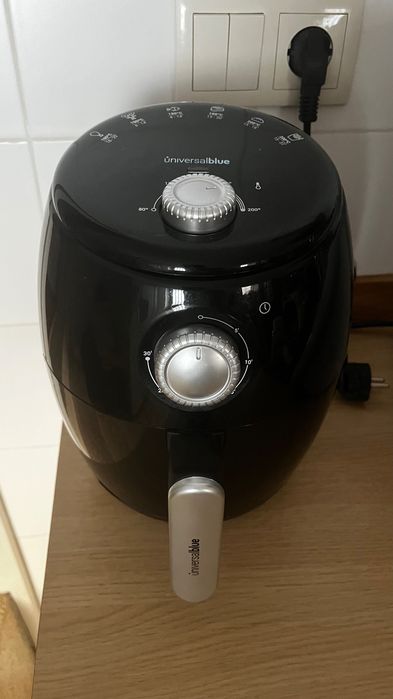 Fritadeira Air Fryer Preta