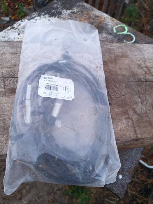 Продам комплект бронепроводів BOSCH (0_986_356_304)