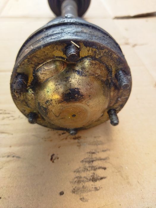 Полуось Fiat Doblo 1.3 1.9 левая привод Добло 1.3 1.9 шрус привід