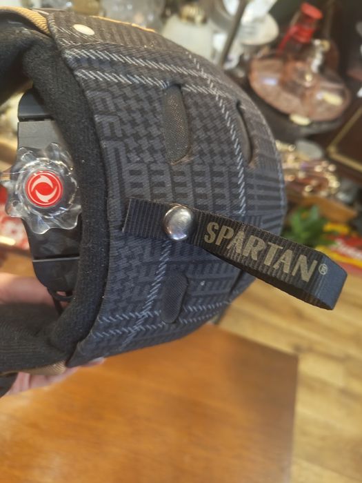 Kask narciarski Spartan