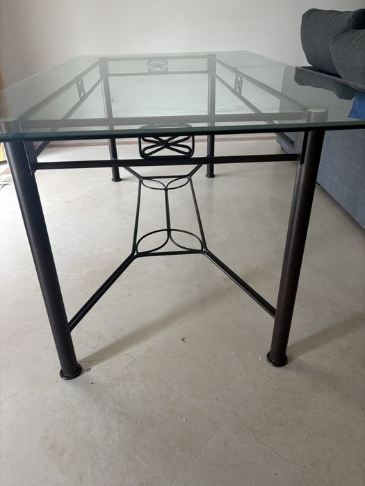 Mesa vidro e ferro preto