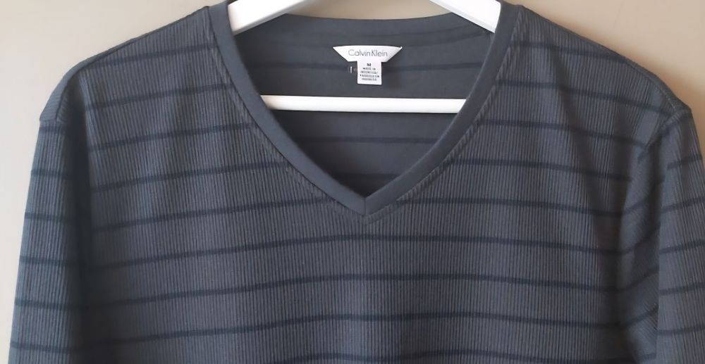 Calvin Klein sweter r.M/L