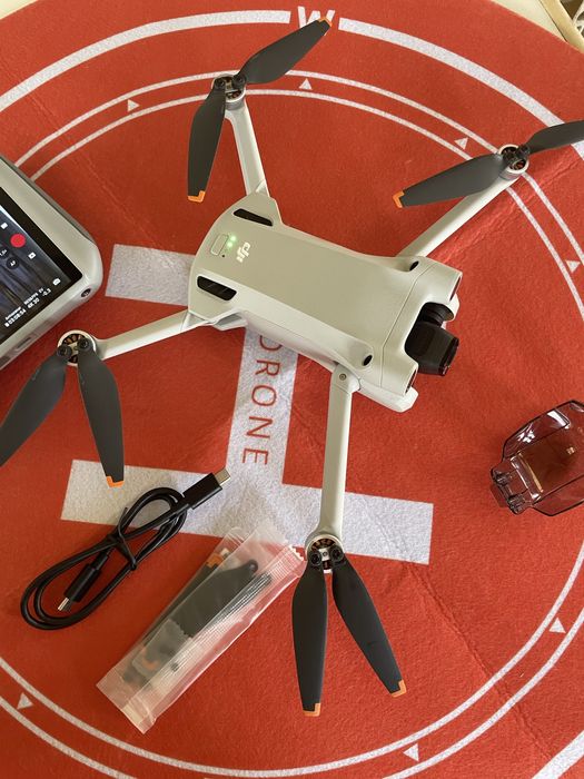 DJI Mini 3 Pro + Extras