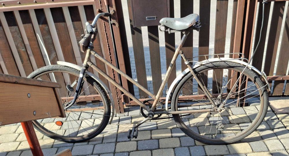 Rower zabytkowy z PRL-u