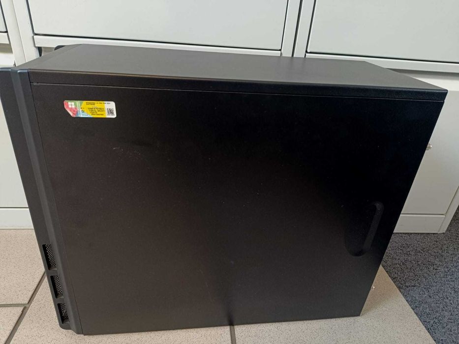 Sprzedam Komputer PC