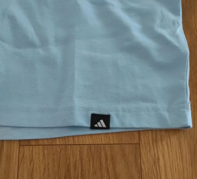 T-shirt Adidas, tam S.