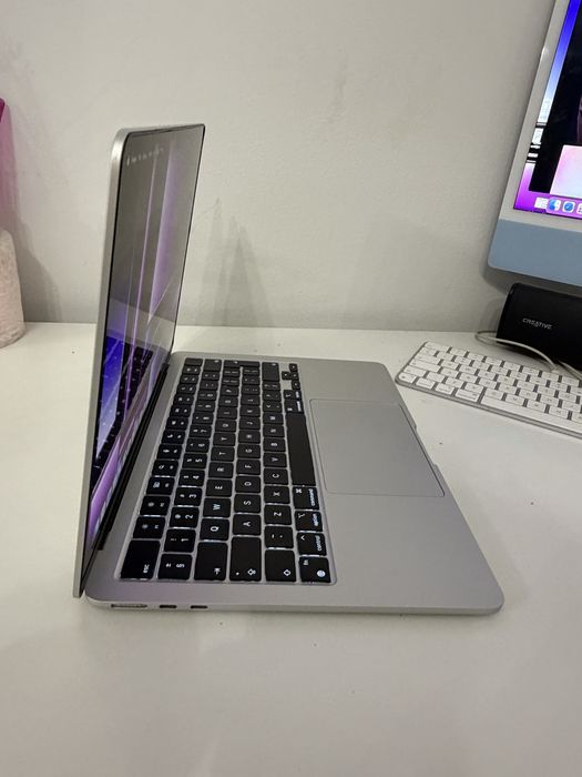 Macbook Air 13” M2 Silver 16/256gb Idealny Bateria 96%