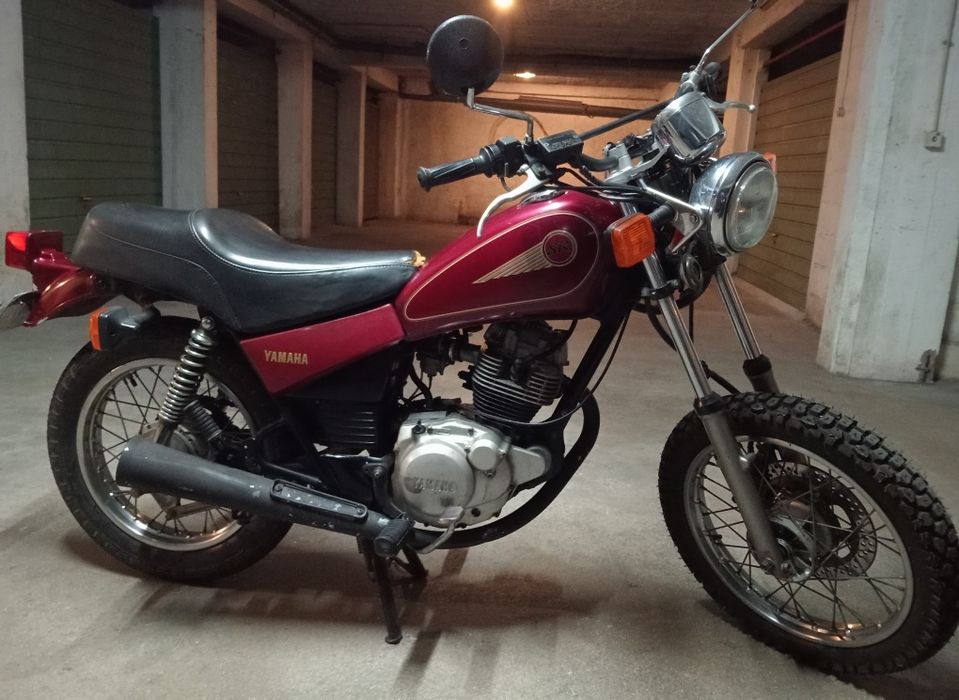 Yamaha SR 125 ano 2003