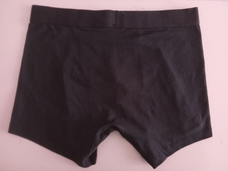 2 boxers pretos Levis tam. M(REF9/22BOX)