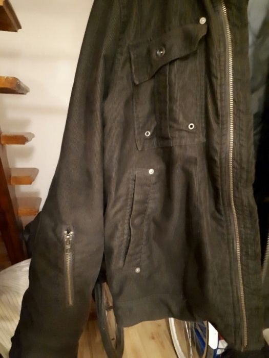 Kurtka Reserved meska sztruks xl