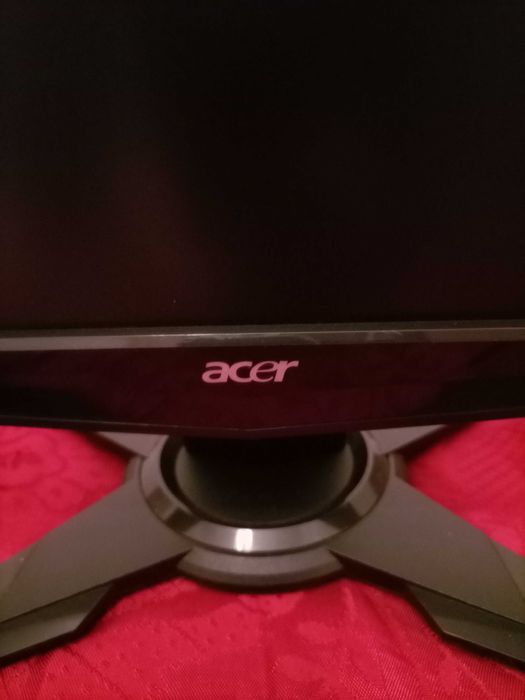 Selling computer monitors64564056916099122