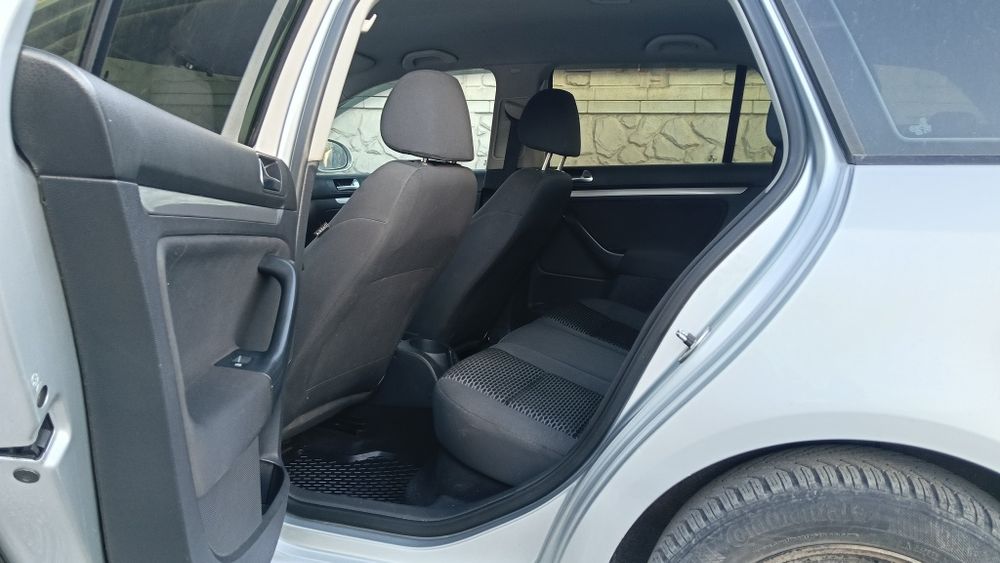 Продам Volkswagen Golf VI