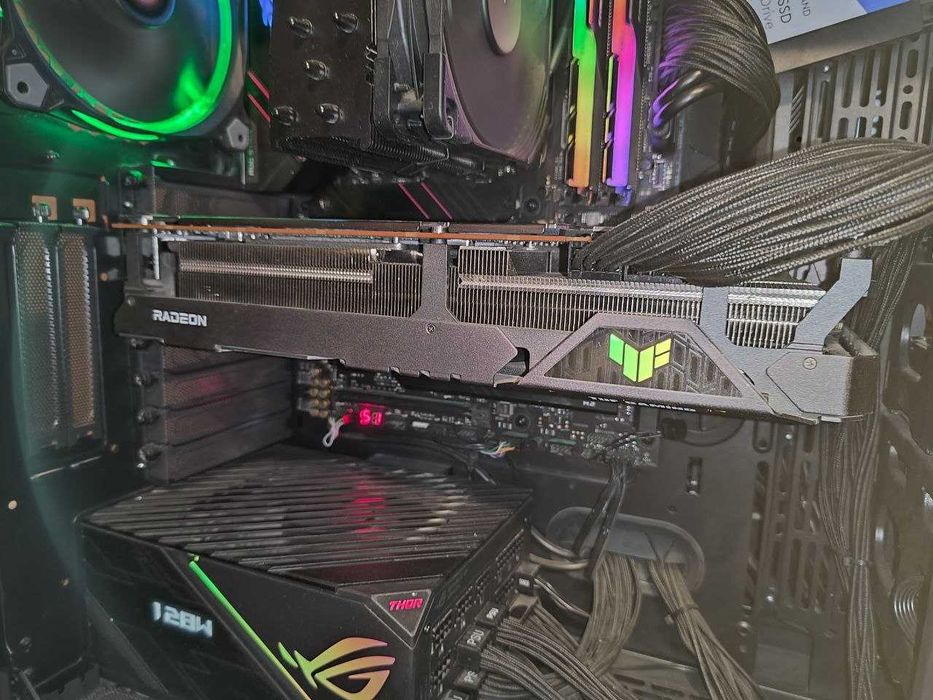 Відеокарта Asus Radeon RX 6800 XT TUF Gaming