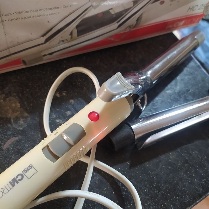 Електроплойка для завивання волосся