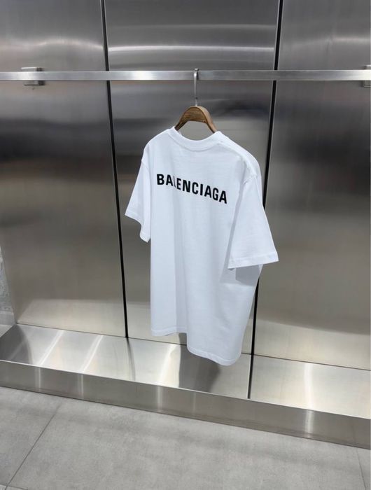 BALENCIAGA брендовая футболка черная белая оверсайз мужская женская