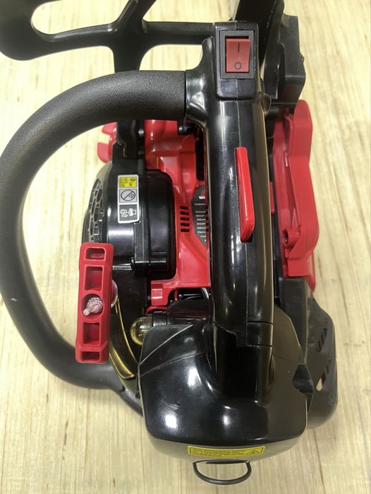 Бензопила Vitals Professional BKZ 2514r / вага 3кг/ шина 25см/ Гарантія 5-років/ Швидкість ланцюга 22 м/c / Обертання двигуна 12000 об/хв