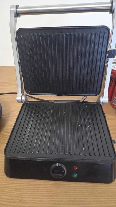 Grelhador eletrico + Crepeira