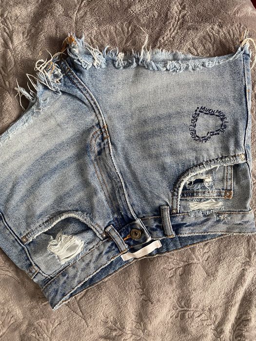 Шорти джинсові.