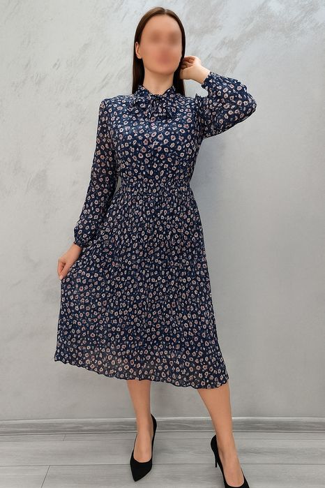 Sukienka 38 midi plisowana New Collection