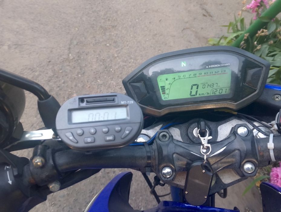 Продажа мотоцикл спарк 200р27