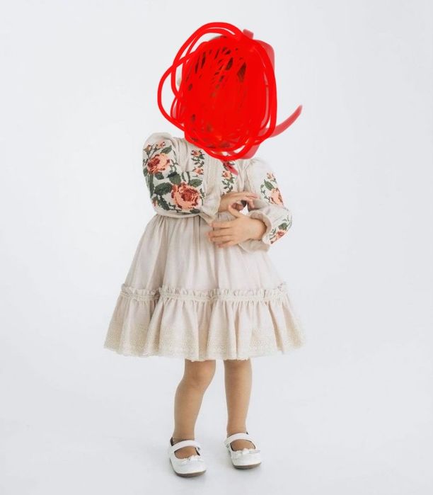 Сукня вишита 2-4 роки та віночок