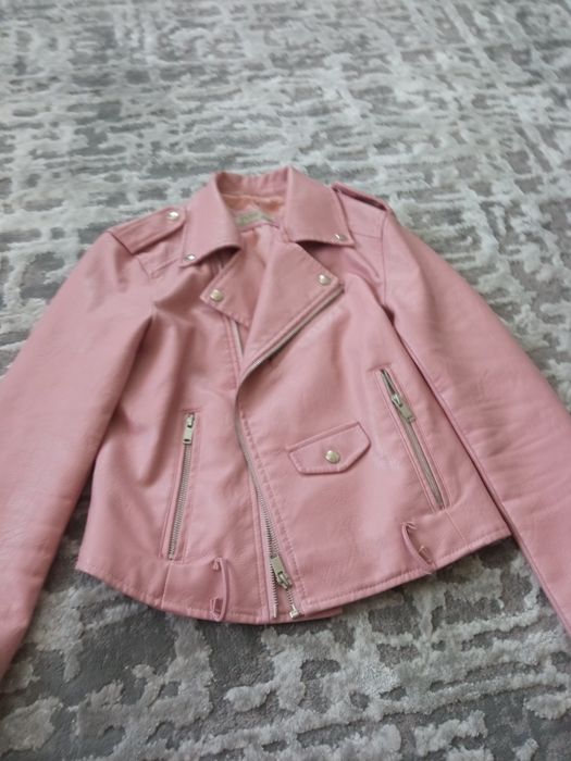 Продам рожеву косуху