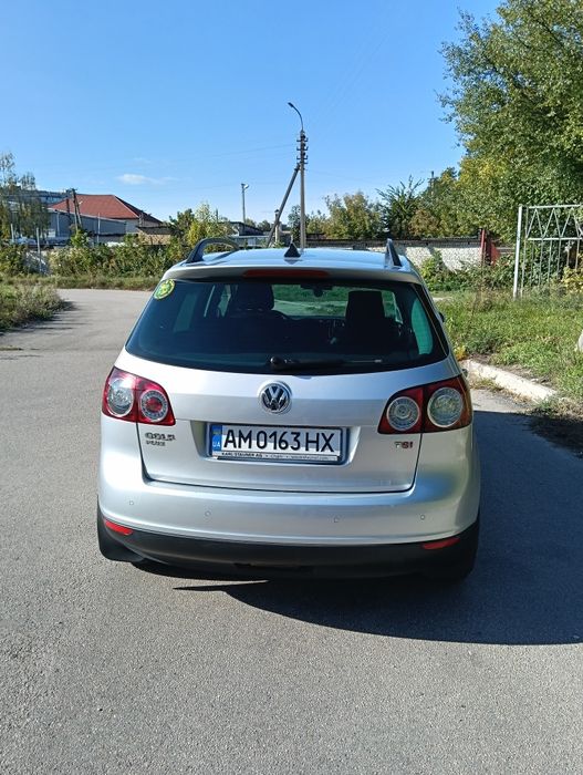 Продам власне авто Volkswagen Colf Plus