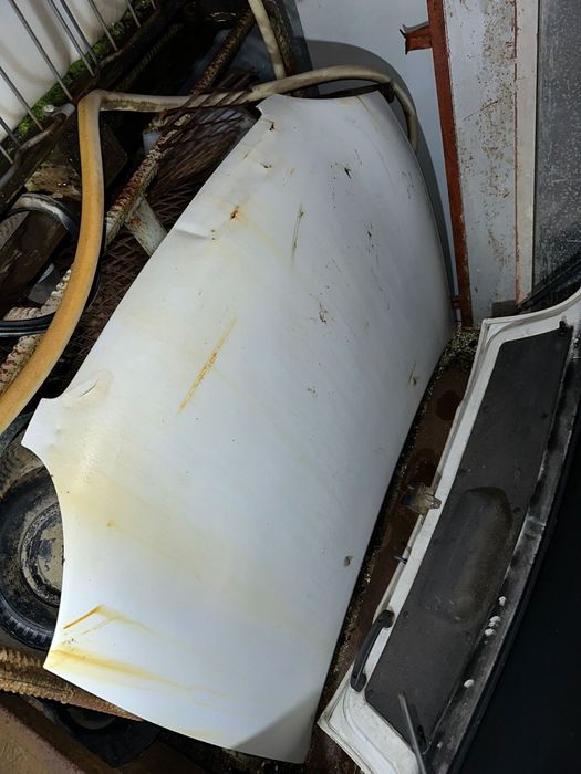 Corsa b portas e bagageira