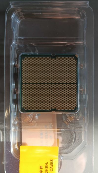 Процесор AMD Ryzen 7 7800X3D