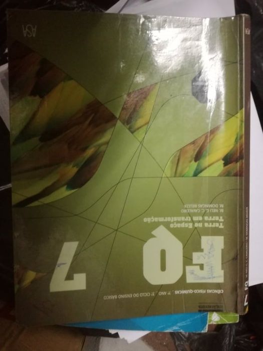 Livro de física e química FQ Terra no espaço... + caderno de atividade