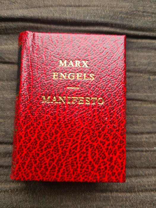 Miniature Book Manifesto Of The Communist Party