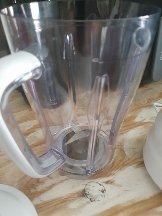 Liquidificadora  Nova