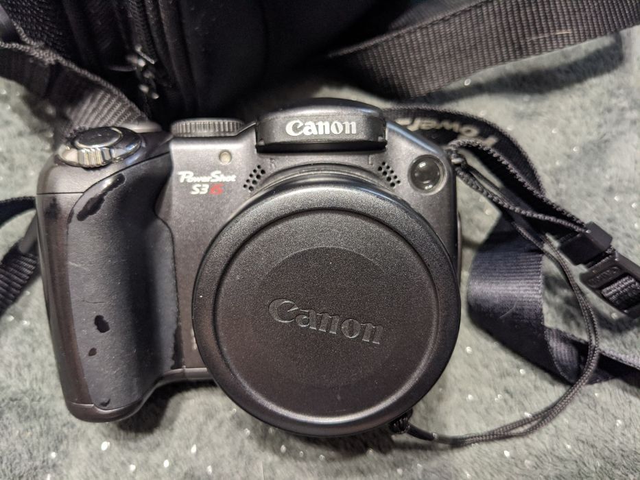 Продам цифровий фотоапарат Canon