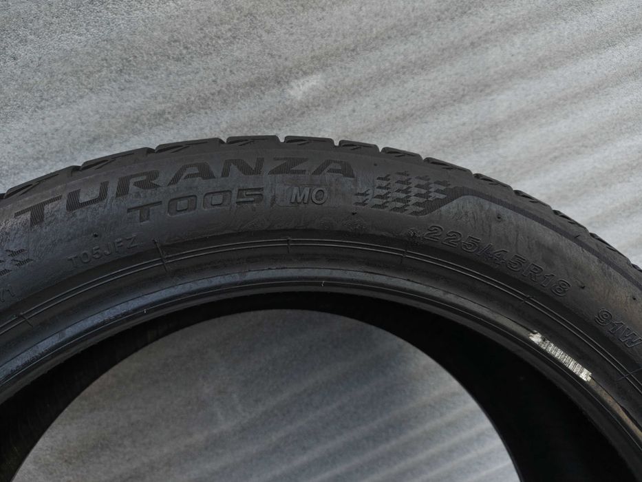 Opony Letnie 225/45/18 Bridgestone 2szt  MB