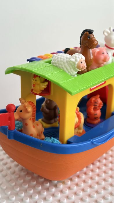 Ноїв ковчег kiddielend