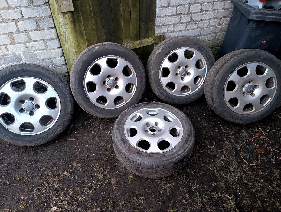 Sprzedam kola do audi