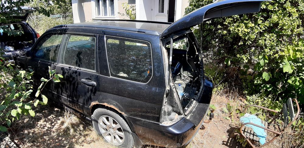 Двері, ляда Subaru Forester SG 2004-2008