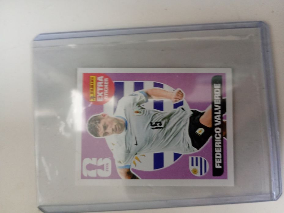 Legend Extra Sticker Frederico Valverde Base/Roxo