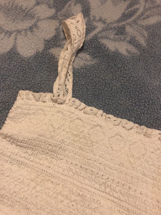 Top branco crochet Oysho